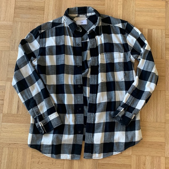 TNA Tops - TNA black & white checkered plaid shirt